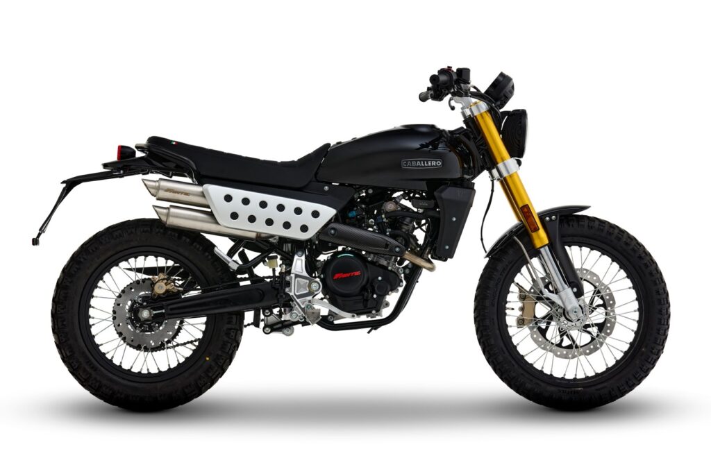 Caballero 125 Scrambler MY25 black 1