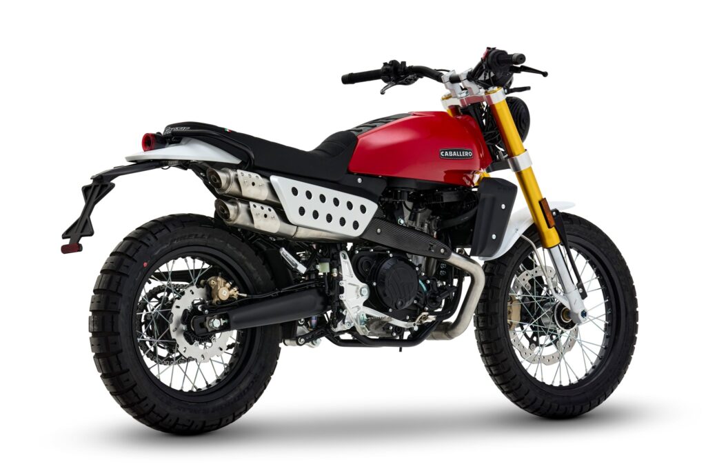 Caballero 500 Scrambler MY25 red (2)